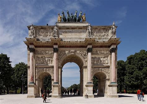 arch of triomphe du carrousel.